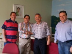 Prefeito de Cedro reivindica curso de engenharia elétrica para campus do IFCE