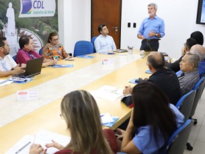 Prefeito de Juazeiro reúne-se com empresários no lançamento do PRODECII