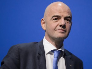 Presidente da Fifa diz estudar México como possível sede em 2026