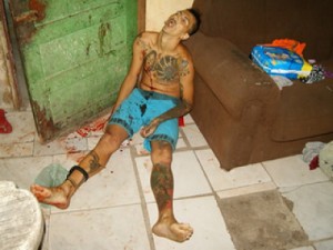 Presidiário vai visitar a familia e é morto dentro de casa