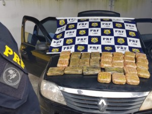 PRF apreende 30 kg de cocaína na BR-403 que seria transportada da Região Norte para Fortaleza