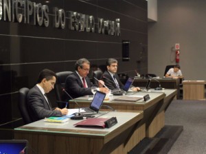 Primeira Câmara do TCM julgou 26 processo nesta terça-feira (1º)