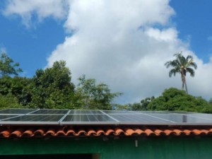 Produtores do Crato usam placas fotovoltaicas em produção de tilápia