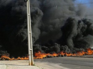 PROTESTO: Topiqueiros fecham via pública em Juazeiro