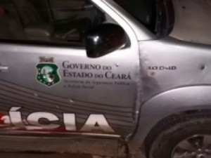 Quadrilha armada ataca 2 bancos durante a madrugada e foge após trocar tiros com a Polícia