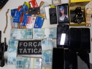Quadrilha suspeita de roubar comerciante é presa no Ceará
