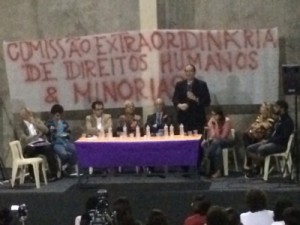 Redução da maioridade penal aumentaria criminalidade, diz ministro