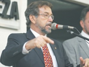 REFORMA POLÍTICA Relatório desagrada parlamentares do Ceará