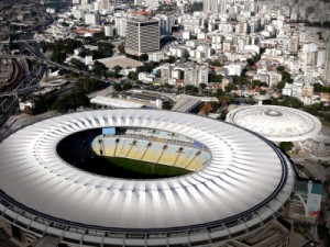 Reunião entre Governo e empresas ameaça planos de Fla e Flu no Maraca