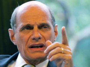 Ricardo Boechat, jornalista, morre aos 66 anos em queda de helicóptero em SP