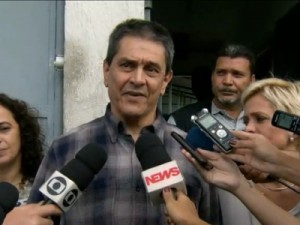 Roberto Jefferson deixa a prisão e vai para regime domiciliar no Rio