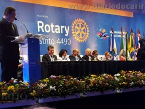 Rotarianos na 65ª Conferência do Distrito 4490