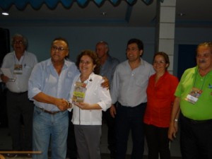 Rotary Clube Juazeiro do Norte Cariri encerra 32º Interclubes Cariri entregando premiação 