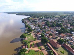 São Félix do Araguaia (MT), com 189 vagas, salário até R$ 12.856,56.