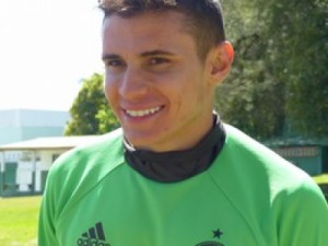 São Paulo monitora Raphael Veiga, meia do Coritiba perto do Palmeiras