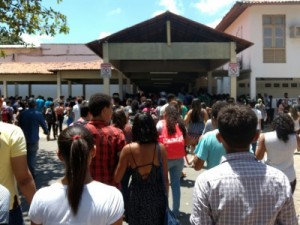 Segunda etapa do Enem começa com mais de 100 mil candidatos eliminados no Ceará