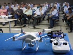 Seminário apresenta uso de drones para agricultura