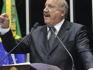 Senador Luiz Henrique da Silveira morre aos 75 anos em Joinville, SC