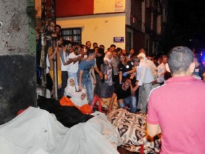 Sobe para 30 número de mortos em atentado em casamento na Turquia