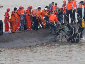 Sobrevivente relata drama de naufrágio na China