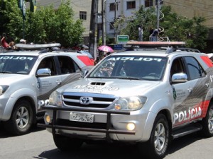 Suspeito de assaltar ex-prefeito de Capistrano morre em tiroteio com a PM