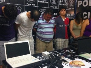 Suspeitos de desviar R$ 1 milhão de contas bancárias são presos em GO