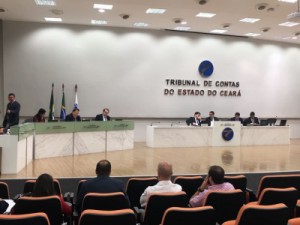 TCE - Acúmulo ilegal de cargos públicos pode ter gerado prejuízo de meio bilhão