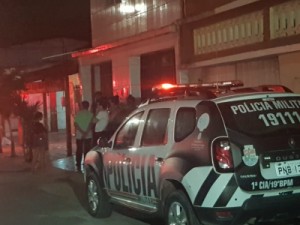 Tiroteio em bar deixa feridos e pelo menos uma pessoa morta na Aerolândia