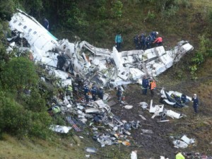 Todos os 71 mortos na queda do avião da Chapecoense são identificados