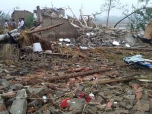 Tornado e granizo matam pelo menos 78 pessoas no leste da China