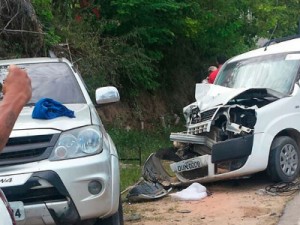 Turista de Brasília morre e namorado fica ferido em acidente no sul da Bahia
