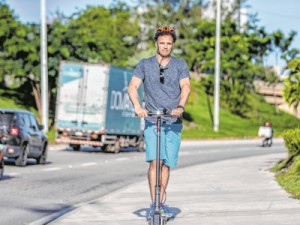 Uso de patinetes elétricos deve obedecer regras de segurança viária