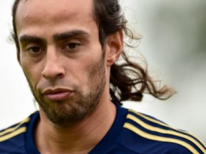 Valdivia adota tom de saída, contesta produtividade e ataca Mattos