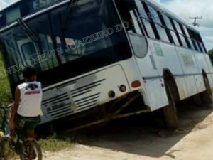 Várzea Alegre: Acidente com ônibus escolar