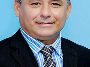 Vereador é assassinado em frente à Câmara de Itaitinga