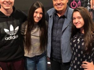 Voo com corpo de Gugu Liberato chega ao Brasil nesta quinta-feira