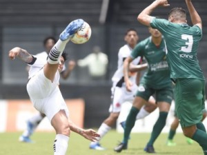 Em jogo às 11h, Vasco perde da Cabofriense e fica por um fio na Taça Guanabara