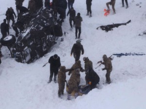 Avalanche deixa mais de 30 mortos na Turquia