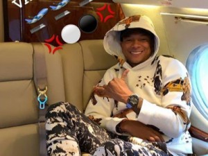 Guarín posta foto em avião e acerto com o Vasco por dois anos está próximo