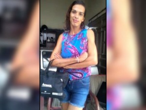 Corpo de travesti é encontrado acorrentado em cachoeira no interior do Ceará