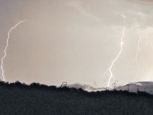 Incidência de raios no Ceará nos primeiros meses de 2020 já supera todo o ano de 2019, aponta Enel