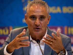 Tite chama 24 jogadores, com Everton Ribeiro, Gabigol e Bruno Henrique para Seleção nas Eliminatórias