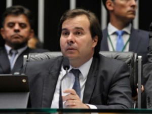 Presidente da Câmara eleva tom em críticas ao Governo Bolsonaro