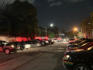 90 membros de facção são presos no Ceará