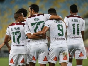 Fluminense vence o Vasco, quebra longo jejum e mantém melhor campanha do Carioca