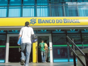 Bancos deverão ajustar horário de atendimento por causa de coronavírus