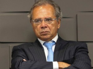Com coronavírus, previsão do PIB de 2020 sai 2,10% para 0,02%