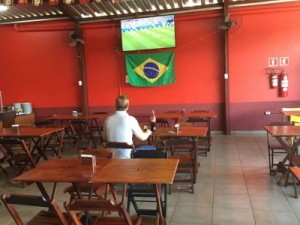 Cinco mil trabalhadores de bares e restaurantes são demitidos no Ceará devido ao coronavírus, diz Abrasel