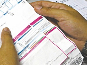 Contas de luz terão bandeira verde em abril, sem cobrança extra, diz Aneel