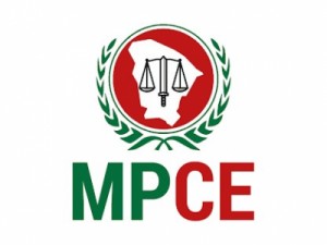 PGJ assina destinação de R$ 10 milhões do FDID para combate ao coronavírus no CE